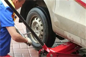 龙亭区附近拖车24小时服务热线电话